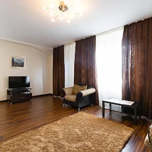 Nadezhda In Keremet On Timiryazev Street 1 Апартаменты