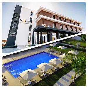 https://cezars-airport-hotel.larnacahotels.org